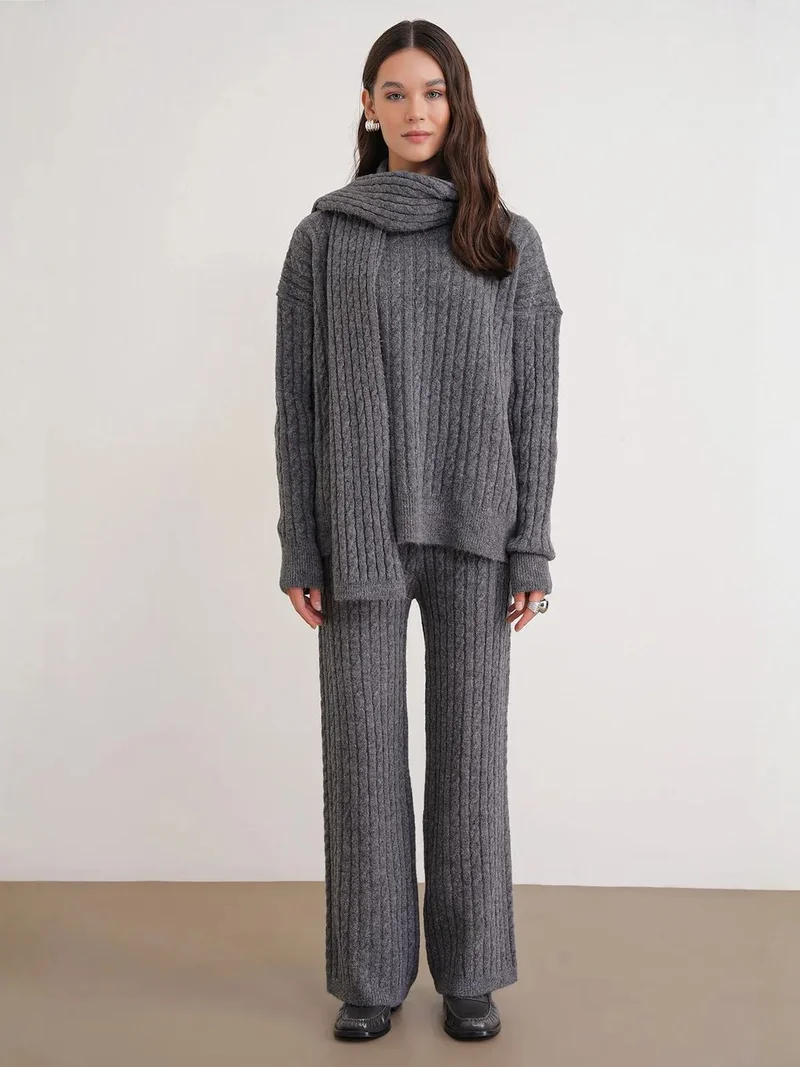 ميكسراي MIXRAY Oversized Hair Braid Patterned Knitwear Co-Ord Set